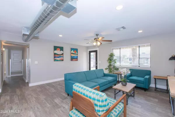 7544 E MCKINLEY Street, Scottsdale, AZ 85257