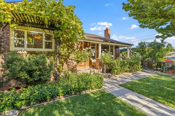 5233 Dover AVE, Sacramento, CA 95819