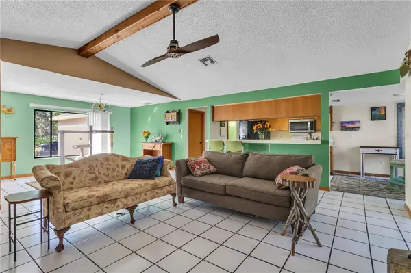 8991 LONG LAKE AVE, Weeki Wachee, FL 34613