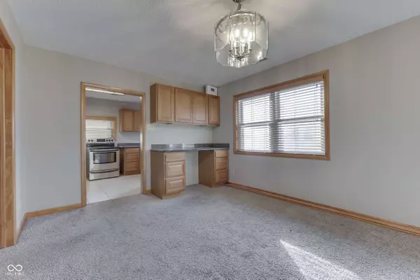 2135 Wallace AVE, Indianapolis, IN 46218