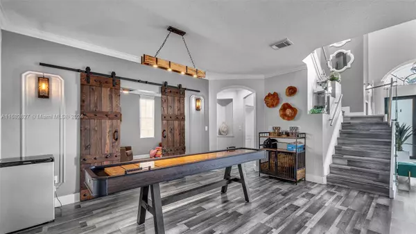 4374 SW 161st Pl, Miami, FL 33185