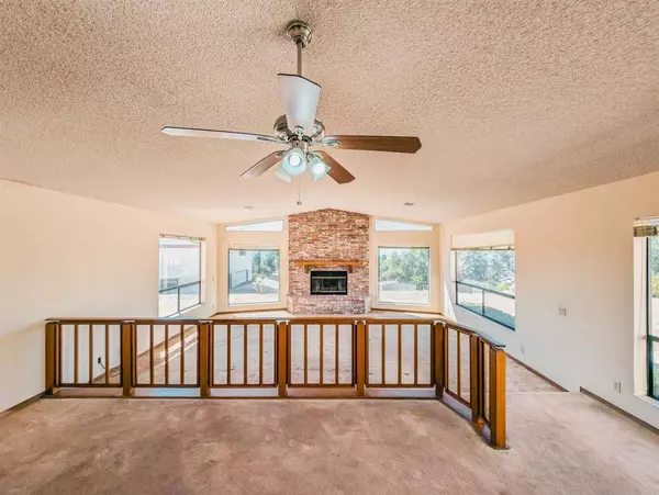 337 La Cresta Heights, El Cajon, CA 92021