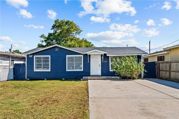 654 Mohawk ST, Corpus Christi, TX 78405