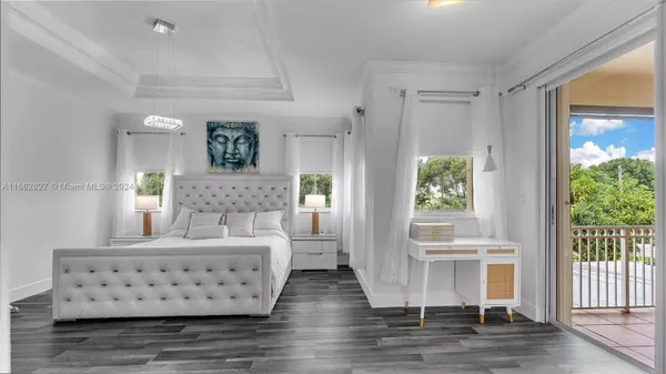 4374 SW 161st Pl, Miami, FL 33185