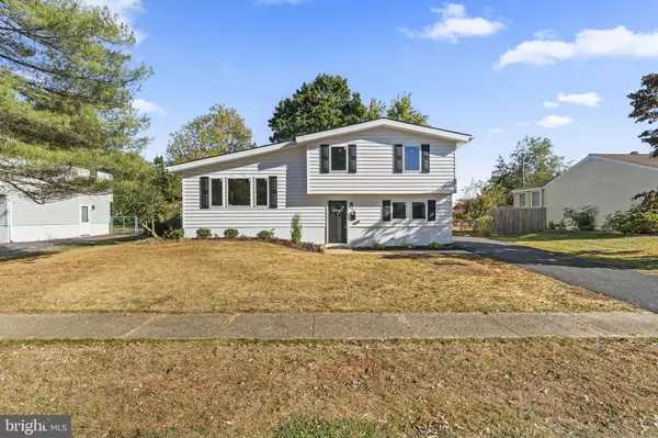 105 CORAL REEF DR, Newark, DE 19713