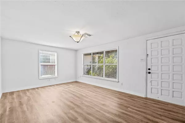 654 Mohawk ST, Corpus Christi, TX 78405