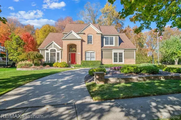 47974 DEER TRAIL Drive, Canton, MI 48187