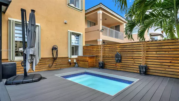 4374 SW 161st Pl, Miami, FL 33185