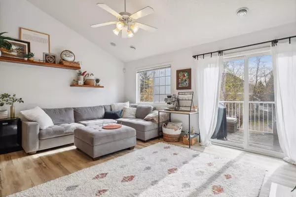 6710 Folkestone RD, Apple Valley, MN 55124