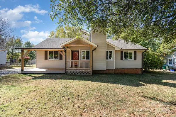 1316 Reid Harkey RD, Matthews, NC 28105