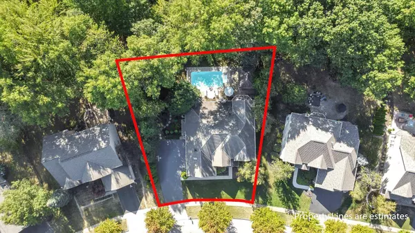 8558 Northbluff Lane, Powell, OH 43065