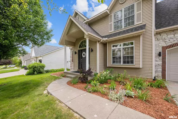 5618 JOSHUA ST, Bettendorf, IA 52722