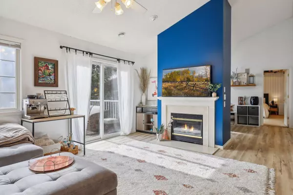 6710 Folkestone RD, Apple Valley, MN 55124