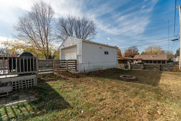 721 17th AVE NE, Rochester, MN 55906