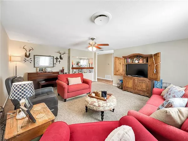 232 S Pasadena DR, Kingsville, TX 78363