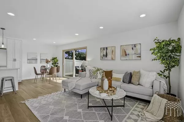 1758 Charleston LN, Encinitas, CA 92024