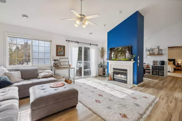 6710 Folkestone RD, Apple Valley, MN 55124