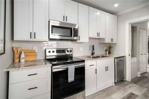 337 Enota PL SW, Atlanta, GA 30310