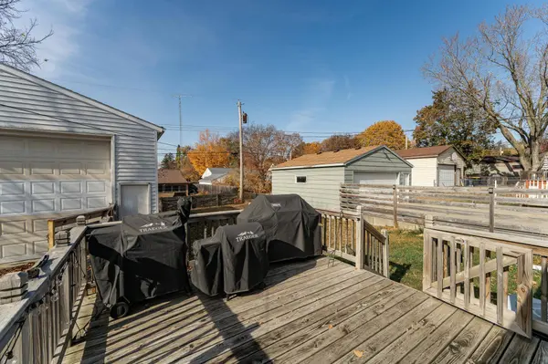 721 17th AVE NE, Rochester, MN 55906