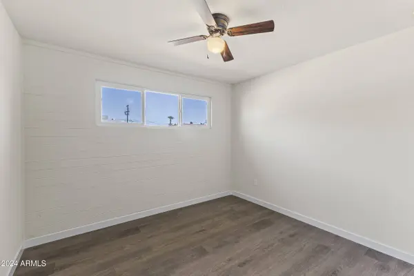 3839 W MULBERRY Drive, Phoenix, AZ 85019