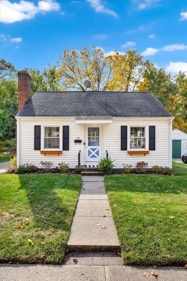 710 Billantau SE Street, Grand Rapids, MI 49507