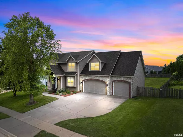 5618 JOSHUA ST, Bettendorf, IA 52722