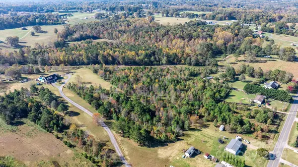 7911 River Bend RD, Claremont, NC 28610