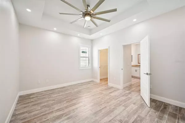 136 VIA MADRID DR, Ormond Beach, FL 32176