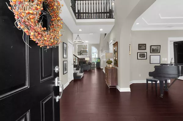 8558 Northbluff Lane, Powell, OH 43065