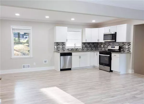 3218 STANFORD CIRCLE, Lawrenceville, GA 30044