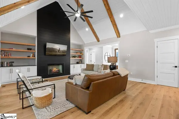 911 Pelham Road, Greenville, SC 29615