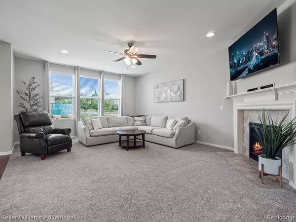 57568 Russet Lane, New Hudson, MI 48165