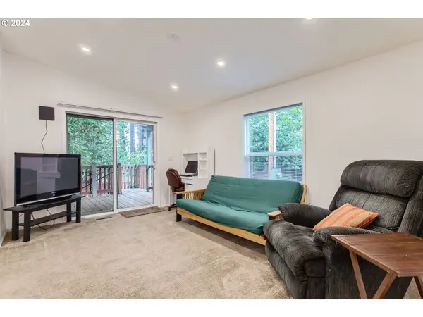 11491 SW ROYAL VILLA DR, Tigard, OR 97224