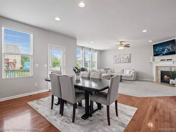 57568 Russet Lane, New Hudson, MI 48165