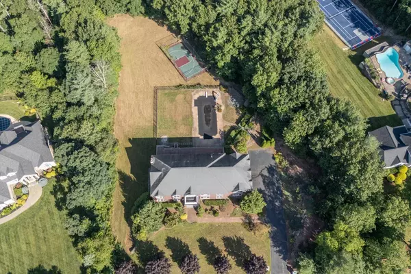 79 Heritage Hill RD, Windham, NH 03087