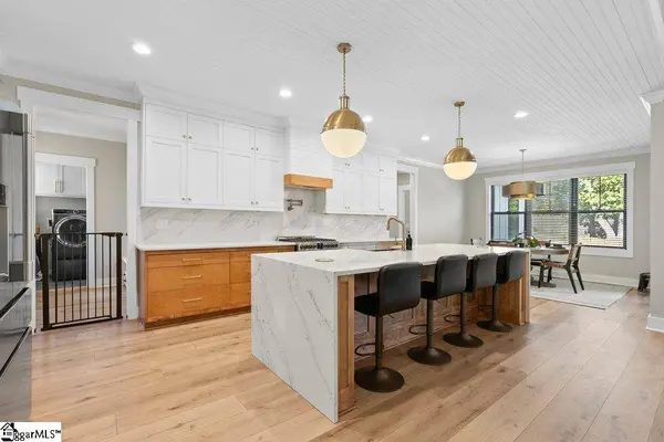 911 Pelham Road, Greenville, SC 29615