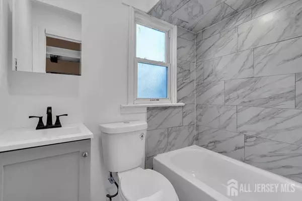 1779 W 5th ST W, Piscataway, NJ 08854