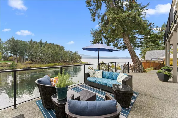 113 Malaspina Dr, Gabriola Island, BC V0R 1X1