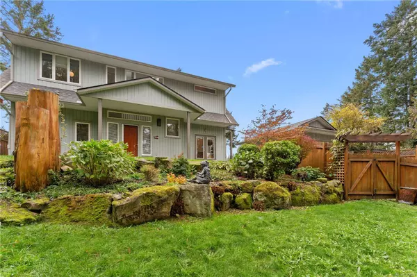 113 Malaspina Dr, Gabriola Island, BC V0R 1X1