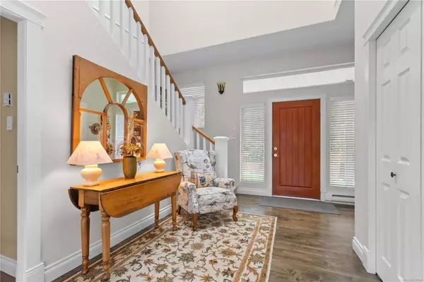 113 Malaspina Dr, Gabriola Island, BC V0R 1X1