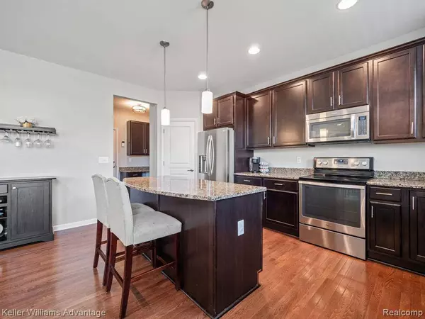 57568 Russet Lane, New Hudson, MI 48165