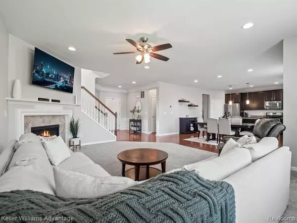 57568 Russet Lane, New Hudson, MI 48165