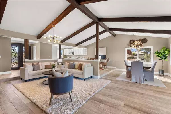 29769 Longhorn DR, Canyon Lake, CA 92587