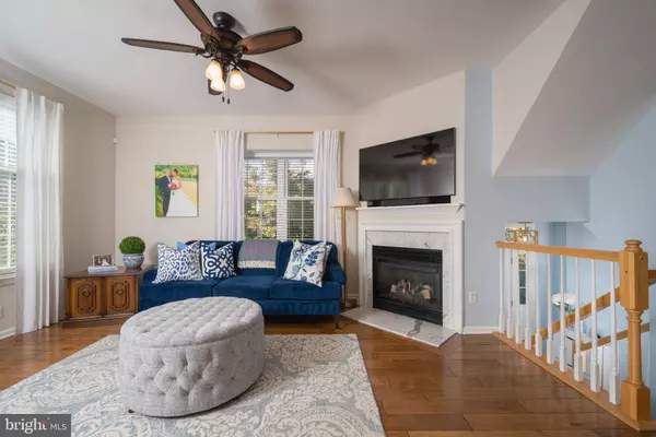 432 LAKE GEORGE CIR, West Chester, PA 19382