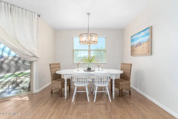 18065 W WOLF Street, Goodyear, AZ 85395