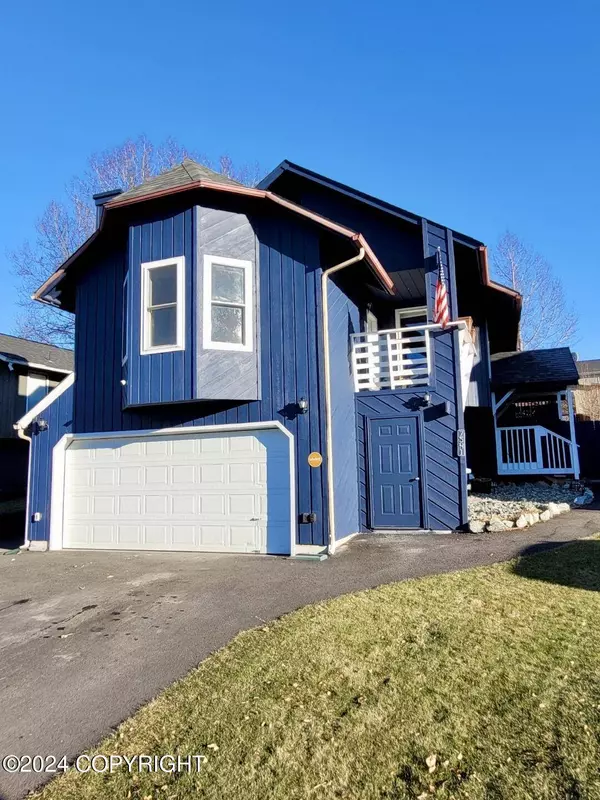 7541 Solarset CIR, Anchorage, AK 99507
