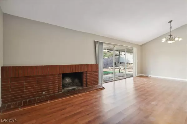 4029 Meadow Grove Avenue, Las Vegas, NV 89120