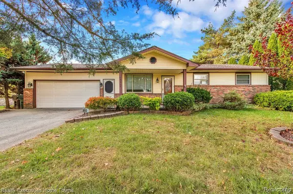 49545 SCHOENHERR Road, Shelby Twp, MI 48315