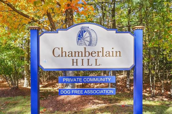 123 Constitution Drive #123, Fitchburg, MA 01420