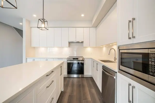 1978 OSPREY DR, Tsawwassen, BC V4M 0E8